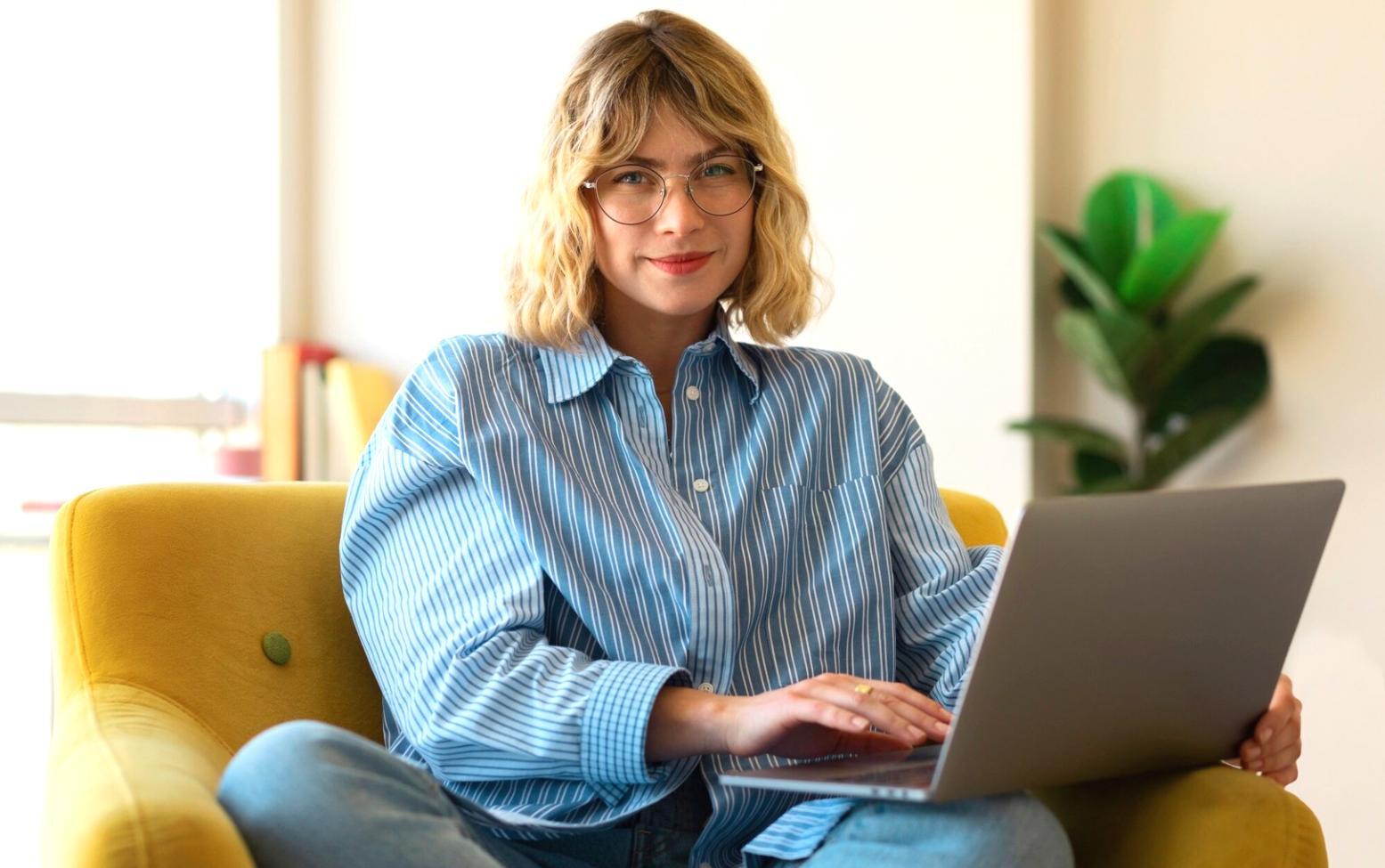 Moderne Finanzberatung in entspannter Kieler Atmosphäre mit Blick auf innovative Beratungskonzepte